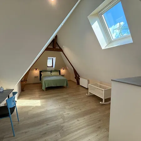 Etage Complet A La Campagne